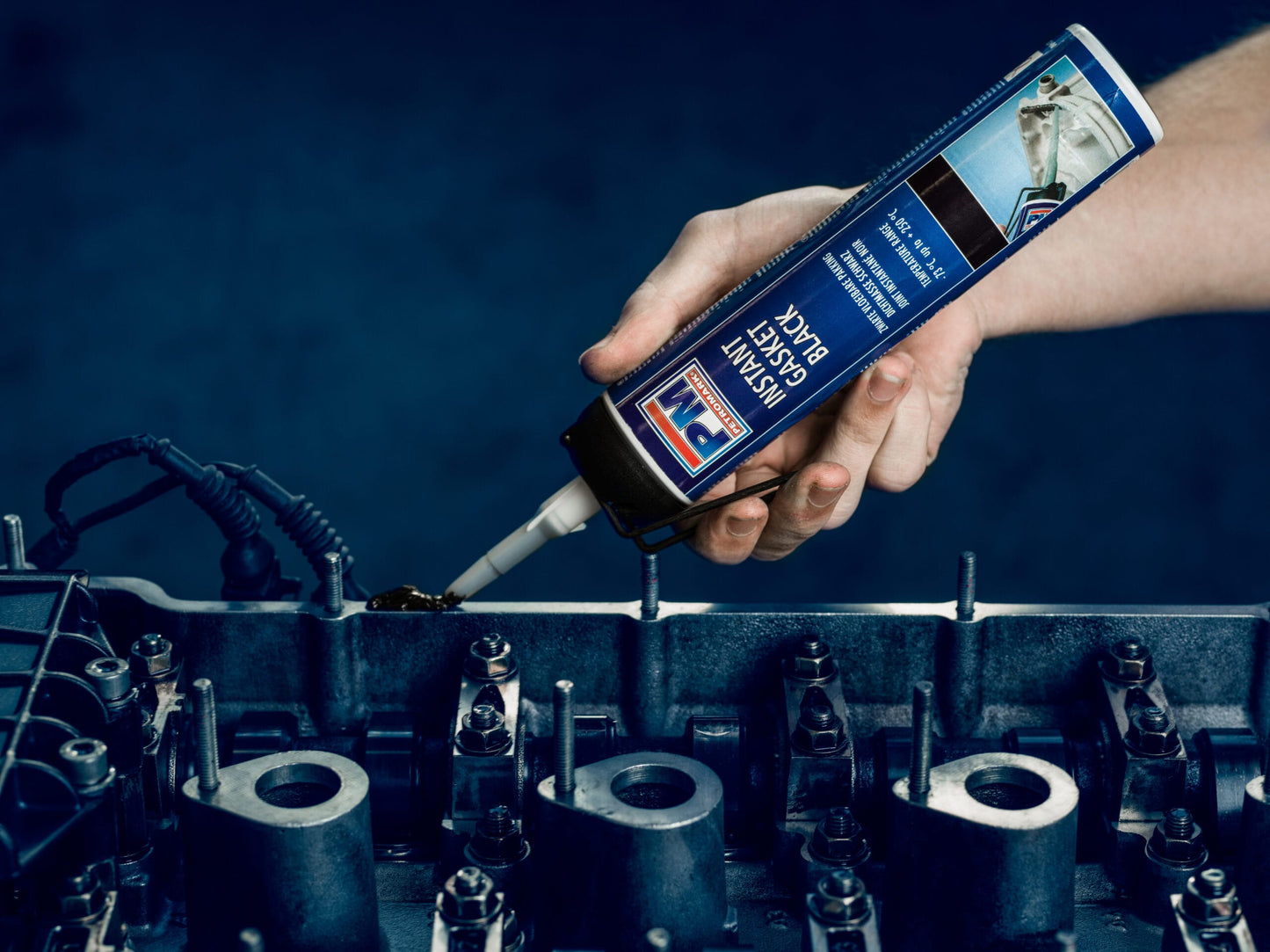 Packningssilikon svart 200 ml – PM Gasket Black
